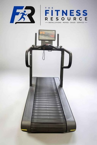 Technogym skillrun treadmill - technogym,