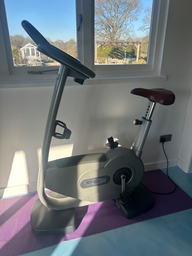 Technogym forma upright - technogym,