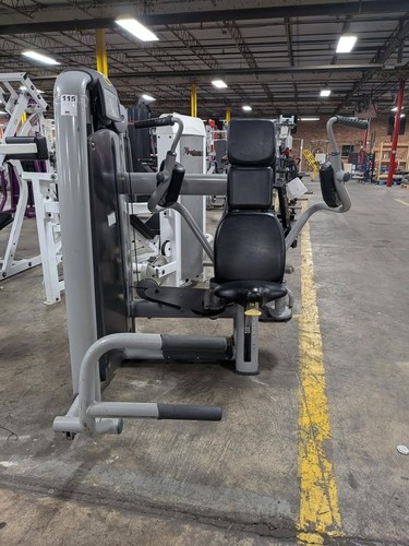 Technogym pectoral machine - technogym,