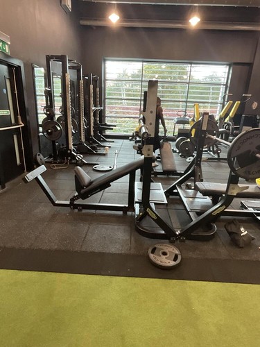 Technogym pure strength - technogym,